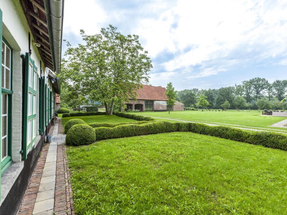 Beautiful Farmhouse In Beernem With Big Garden Εξωτερικό φωτογραφία